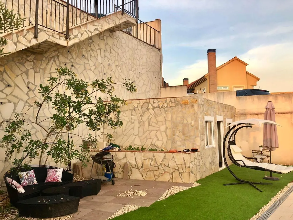 Rooms In Seafront Villa Málaga Homestay szállás