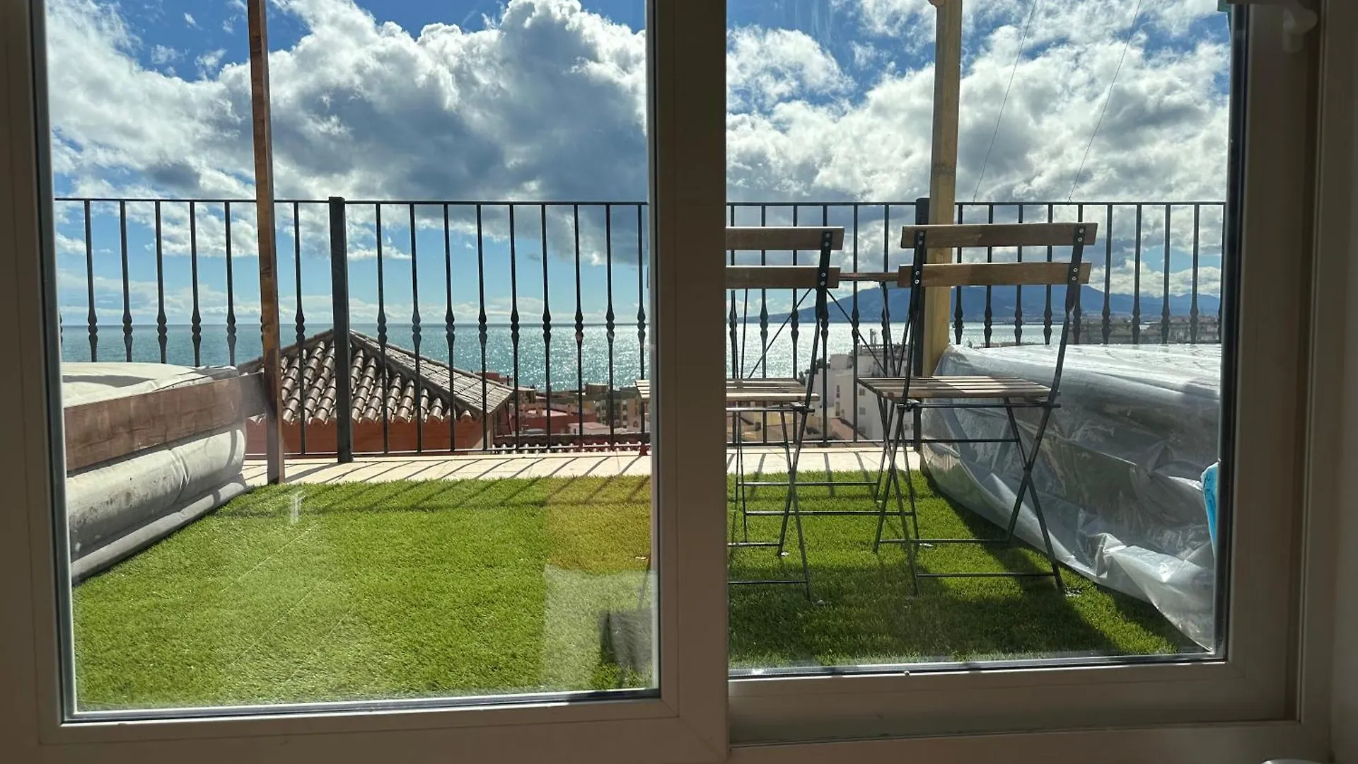 Homestay szállás Rooms In Seafront Villa Málaga