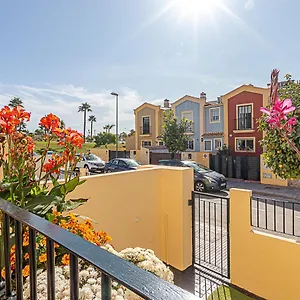 chalet-parque-tecnologico.hotelsinnerja.org/