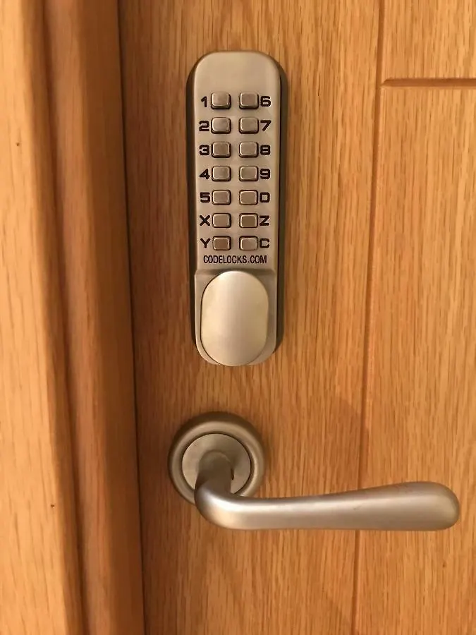 Rooms In Seafront Villa 말라가 0*,  스페인